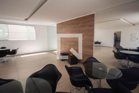 Apartamento para alugar com 48m², 2 quartos e 1 vaga Apartamento para alugar com 48m², 2 quartos e 1 vagaÁrea comum - Salão de festas