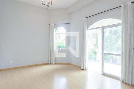 sala de casa de condomínio à venda com 3 quartos, 200m² em Alphaville Nova Lima, Nova Lima