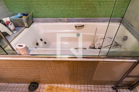 Apartamento para alugar com 147m², 3 quartos e sem vaga Apartamento para alugar com 147m², 3 quartos e sem vagaSuíte