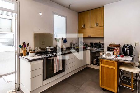 Apartamento para alugar com 147m², 3 quartos e sem vaga Apartamento para alugar com 147m², 3 quartos e sem vagaCozinha