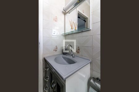 Casa à venda com 250m², 5 quartos e 8 vagas Casa à venda com 250m², 5 quartos e 8 vagasBanheiro do Quarto 1