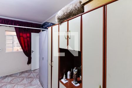 Casa à venda com 250m², 5 quartos e 8 vagas Casa à venda com 250m², 5 quartos e 8 vagasQuarto 2