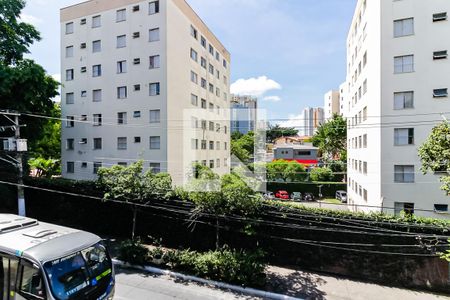 Casa à venda com 250m², 5 quartos e 8 vagas Casa à venda com 250m², 5 quartos e 8 vagasVista