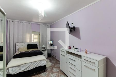 Casa à venda com 250m², 5 quartos e 8 vagas Casa à venda com 250m², 5 quartos e 8 vagasQuarto 1