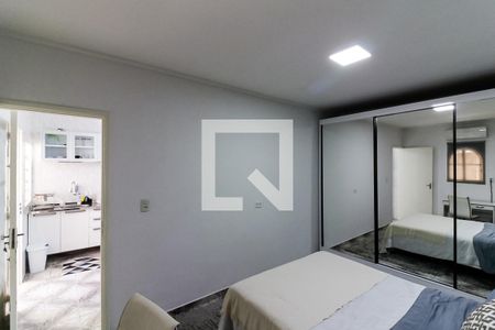 Casa à venda com 250m², 5 quartos e 8 vagas Casa à venda com 250m², 5 quartos e 8 vagasCasa 2 - Quarto 1