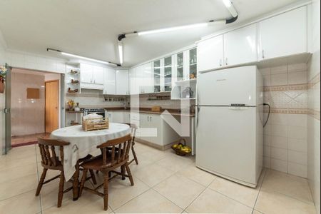 Apartamento à venda com 143m², 3 quartos e 2 vagasCozinha