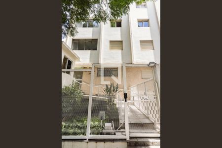 Apartamento à venda com 99m², 2 quartos e 1 vaga Apartamento à venda com 99m², 2 quartos e 1 vagaFachada