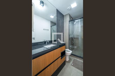 Banheiro de kitnet/studio para alugar com 1 quarto, 38m² em Teresópolis, Porto Alegre