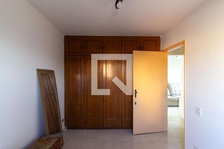 Quarto 1 de apartamento para alugar com 2 quartos, 74m² em Jardim Marajoara, São Paulo