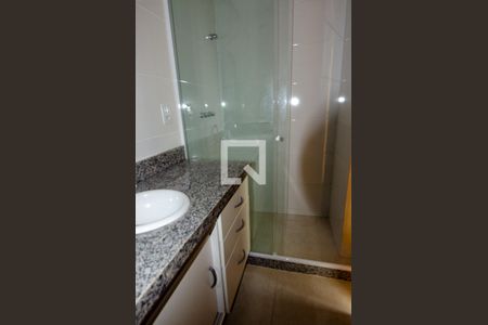 Apartamento à venda com 300m², 3 quartos e 3 vagas Apartamento à venda com 300m², 3 quartos e 3 vagasBanheiro da Suite 3