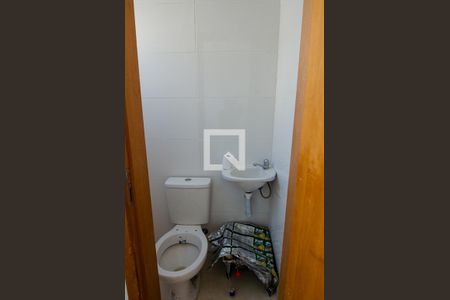 Apartamento à venda com 300m², 3 quartos e 3 vagas Apartamento à venda com 300m², 3 quartos e 3 vagasBanheiro de serviço