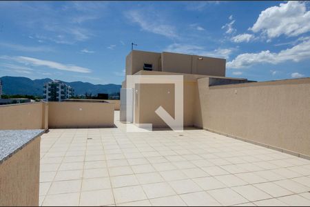 Apartamento à venda com 300m², 3 quartos e 3 vagas Apartamento à venda com 300m², 3 quartos e 3 vagasVaranda superior