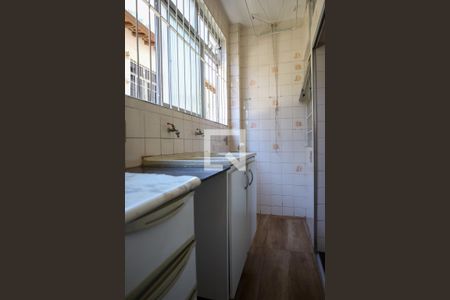Apartamento à venda com 70m², 3 quartos e 1 vagaÁrea de serviço