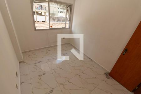 Apartamento para alugar com 72m², 2 quartos e 1 vaga Apartamento para alugar com 72m², 2 quartos e 1 vagaQuarto