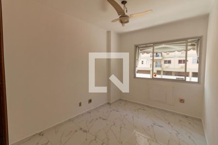 Apartamento para alugar com 72m², 2 quartos e 1 vaga Apartamento para alugar com 72m², 2 quartos e 1 vagaQuarto