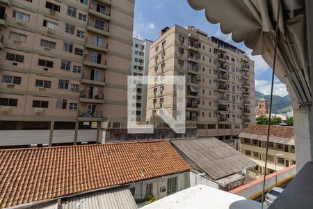 Apartamento para alugar com 72m², 2 quartos e 1 vaga