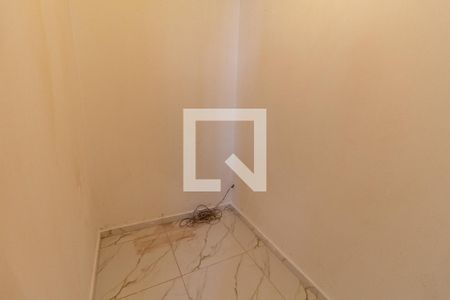 Apartamento para alugar com 72m², 2 quartos e 1 vaga Apartamento para alugar com 72m², 2 quartos e 1 vagaQuarto de Serviço