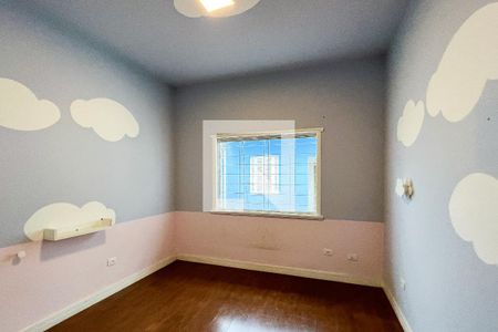 Casa à venda com 300m², 3 quartos e 4 vagasQuarto 2