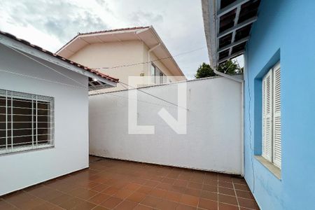 Casa à venda com 300m², 3 quartos e 4 vagasPátio