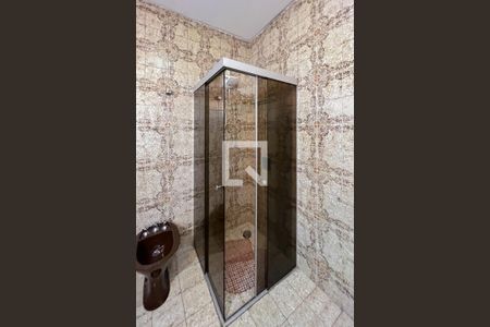 Casa à venda com 300m², 3 quartos e 4 vagasBanheiro