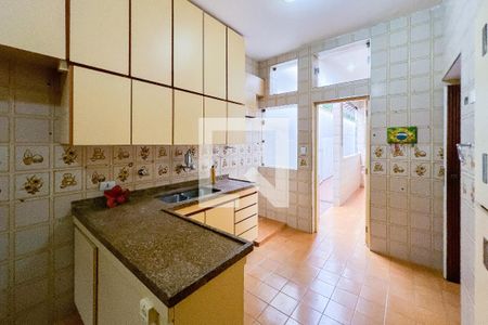 Casa à venda com 300m², 3 quartos e 4 vagasCozinha