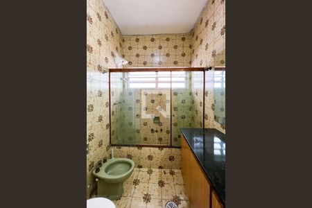 Casa à venda com 300m², 3 quartos e 4 vagasBanheiro da Suíte 