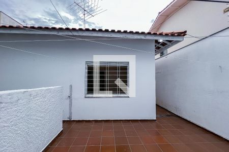 Casa à venda com 300m², 3 quartos e 4 vagasPátio