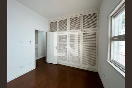 Casa à venda com 300m², 3 quartos e 4 vagasQuarto 1
