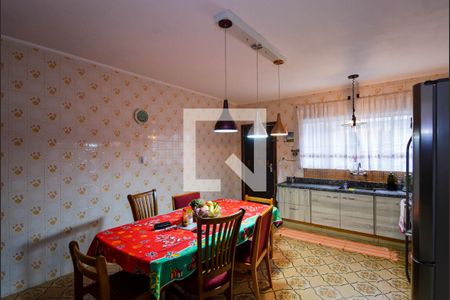 Casa à venda com 250m², 3 quartos e 2 vagasCozinha