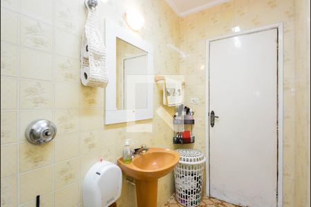 Casa à venda com 250m², 3 quartos e 2 vagasBanheiro Social