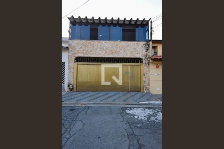 Casa à venda com 250m², 3 quartos e 2 vagasFachada