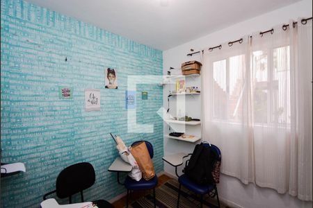 Casa à venda com 250m², 3 quartos e 2 vagasEdícula