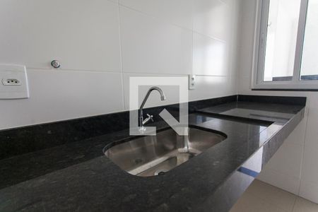 Apartamento para alugar com 58m², 2 quartos e 1 vaga Apartamento para alugar com 58m², 2 quartos e 1 vagaCozinha