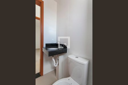 Apartamento para alugar com 58m², 2 quartos e 1 vaga Apartamento para alugar com 58m², 2 quartos e 1 vagaBanheiro Social