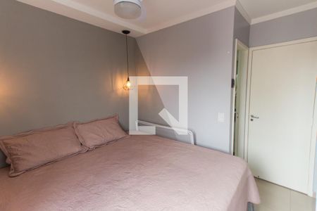 Suíte   de apartamento para alugar com 3 quartos, 65m² em Parque Novo Mundo, São Paulo