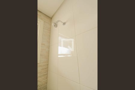 Apartamento à venda com 108m², 2 quartos e 1 vaga Apartamento à venda com 108m², 2 quartos e 1 vagaBanheiro