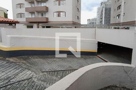 Apartamento à venda com 55m², 2 quartos e 1 vaga Apartamento à venda com 55m², 2 quartos e 1 vagaEstacionamento