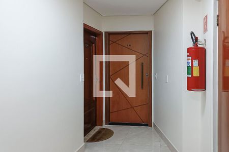 Apartamento à venda com 55m², 2 quartos e 1 vaga Apartamento à venda com 55m², 2 quartos e 1 vagaEntrada