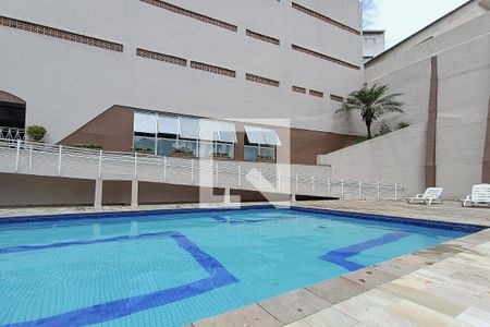Apartamento à venda com 55m², 2 quartos e 1 vaga Apartamento à venda com 55m², 2 quartos e 1 vagaÁrea comum - Piscina
