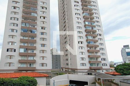 Apartamento à venda com 55m², 2 quartos e 1 vaga Apartamento à venda com 55m², 2 quartos e 1 vagaFachada