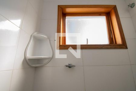 Casa de condomínio para alugar com 57m², 2 quartos e 1 vaga