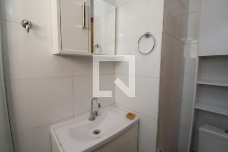 Casa de condomínio para alugar com 57m², 2 quartos e 1 vaga
