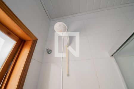 Casa de condomínio para alugar com 57m², 2 quartos e 1 vaga