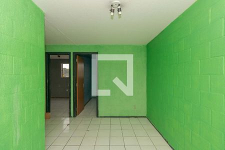 Sala de apartamento para alugar com 2 quartos, 40m² em Rubem Berta, Porto Alegre