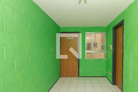 Sala de apartamento para alugar com 2 quartos, 40m² em Rubem Berta, Porto Alegre