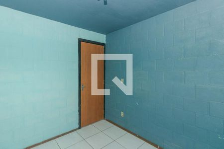 Quarto de apartamento para alugar com 2 quartos, 40m² em Rubem Berta, Porto Alegre