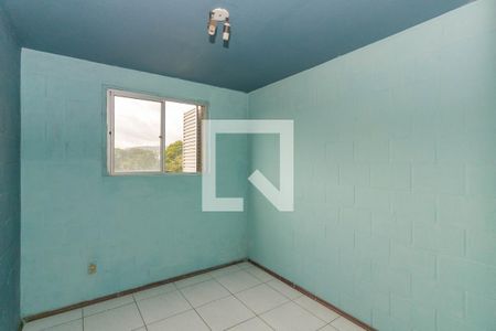 Quarto de apartamento para alugar com 2 quartos, 40m² em Rubem Berta, Porto Alegre