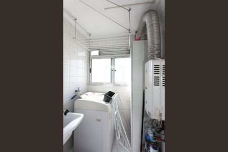 Apartamento para alugar com 66m², 2 quartos e 1 vagaÁrea de Serviço