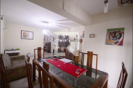 Sala de casa à venda com 3 quartos, 121m² em Vila Brasilio Machado, São Paulo
