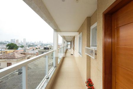 Coredor externo de apartamento à venda com 2 quartos, 55m² em Chácara Mafalda, São Paulo